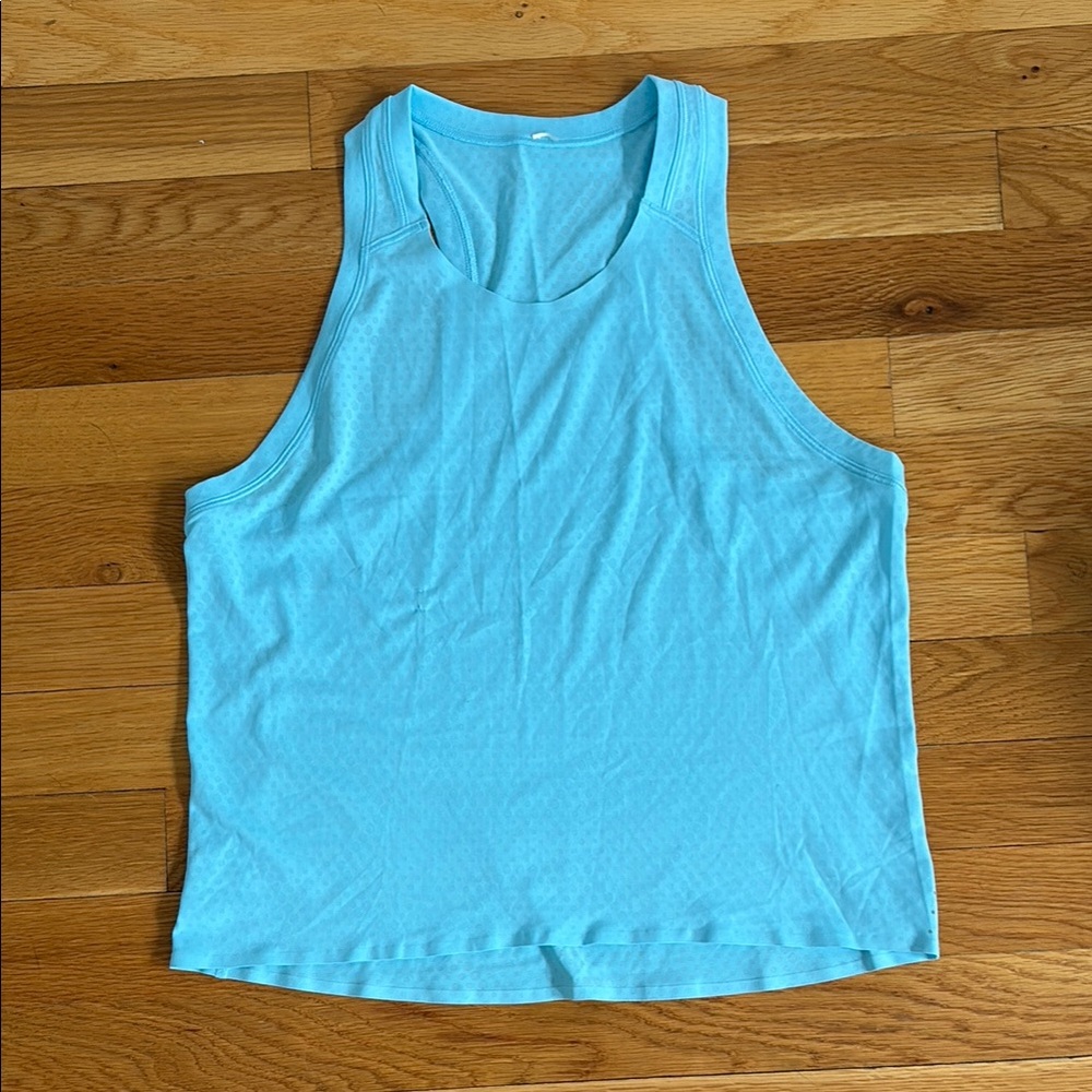 Lululemon tank top 4
